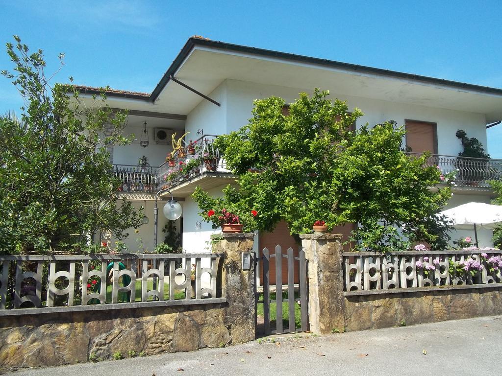Appartamento Da Benito & Renza Lucca Habitación foto